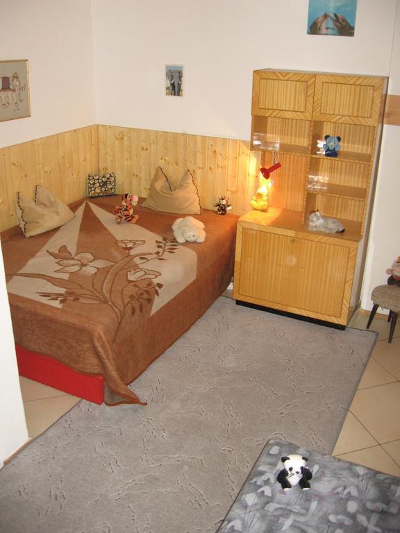 Családi Vendégház Eger Camera foto